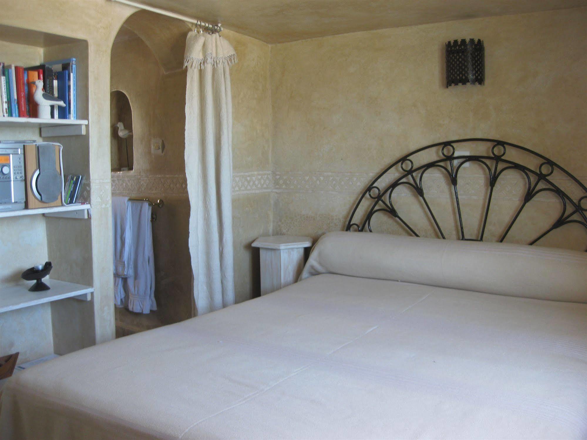 Dar Al Bahar Bed & Breakfast เอสเซาอิรา ภายนอก รูปภาพ