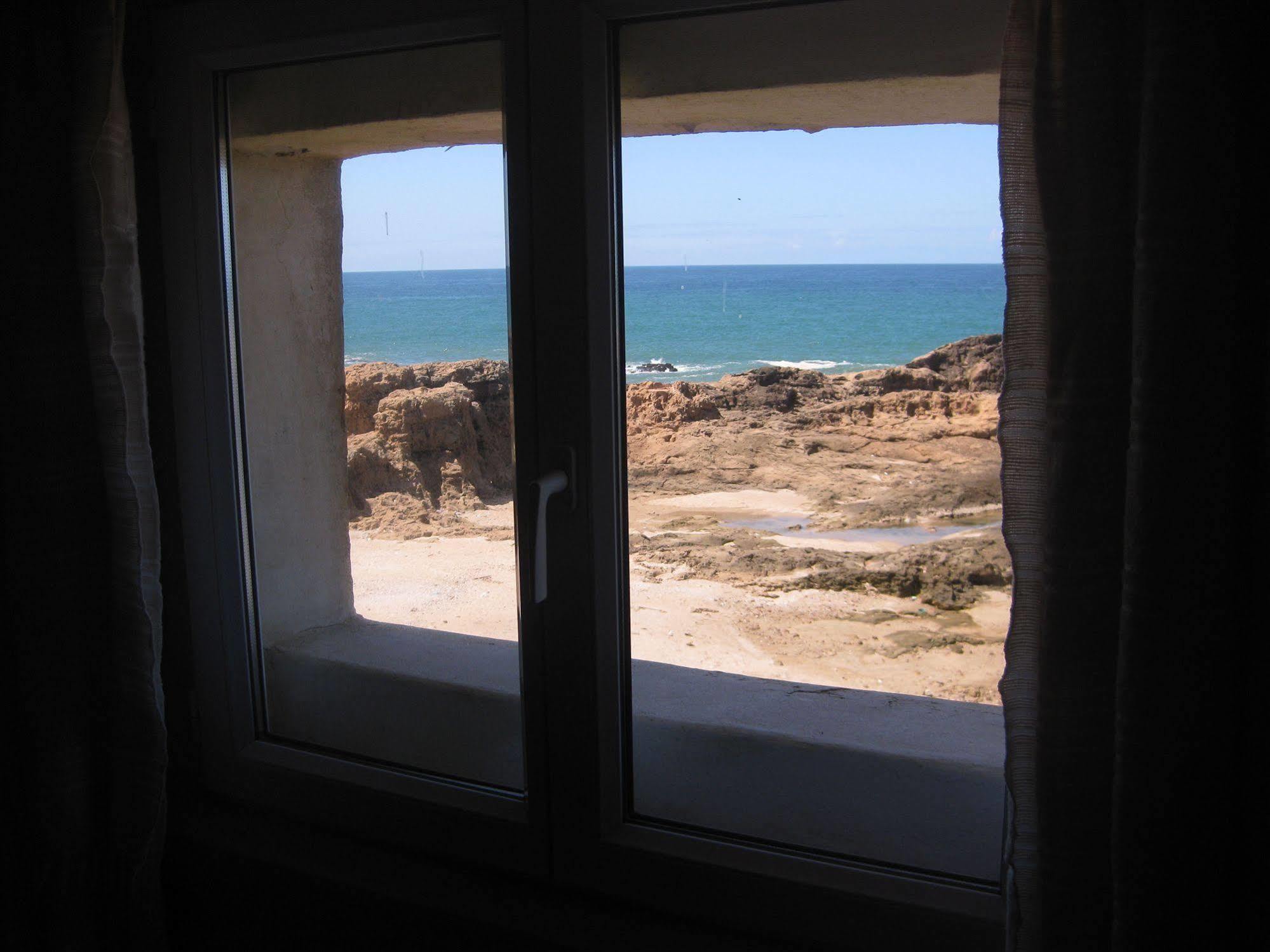 Dar Al Bahar Bed & Breakfast เอสเซาอิรา ภายนอก รูปภาพ